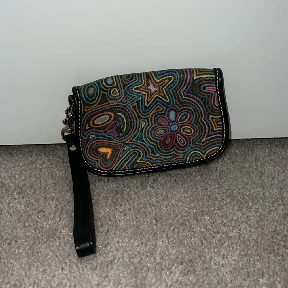 Dooney & Bourke Wristlet - Picture 3 of 5